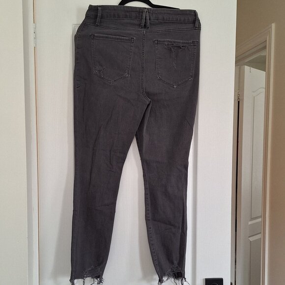 Good American Skinny jeans - Picture 1 of 5